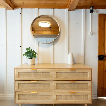 Spacious Near Brienz With Hot Tub & Parking * Kienholz