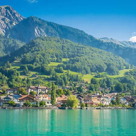 Spacious Near Brienz With Hot Tub & Parking * Kienholz