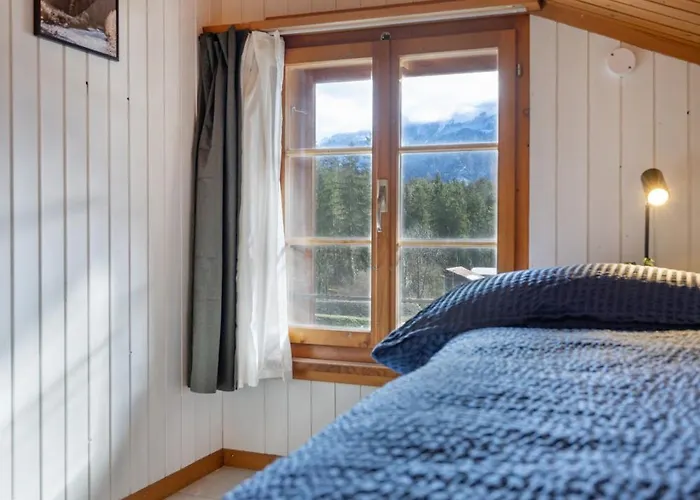 Apartamento Spacious Near Brienz With Hot Tub & Parking Kienholz